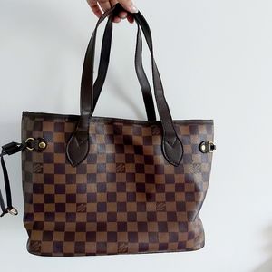 Damier Ebene LV Bucket Bag